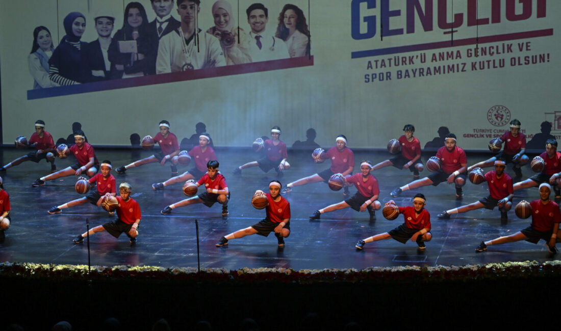 İSTANBUL (AA) – İstanbul'da 19 Mayıs Atatürk'ü Anma, Gençlik ve