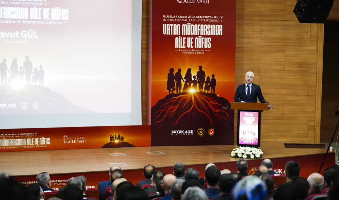 - Milli Savunma Üniversitesi Rektörü Prof. Dr. Erhan Afyoncu:
-"Annelere devlet