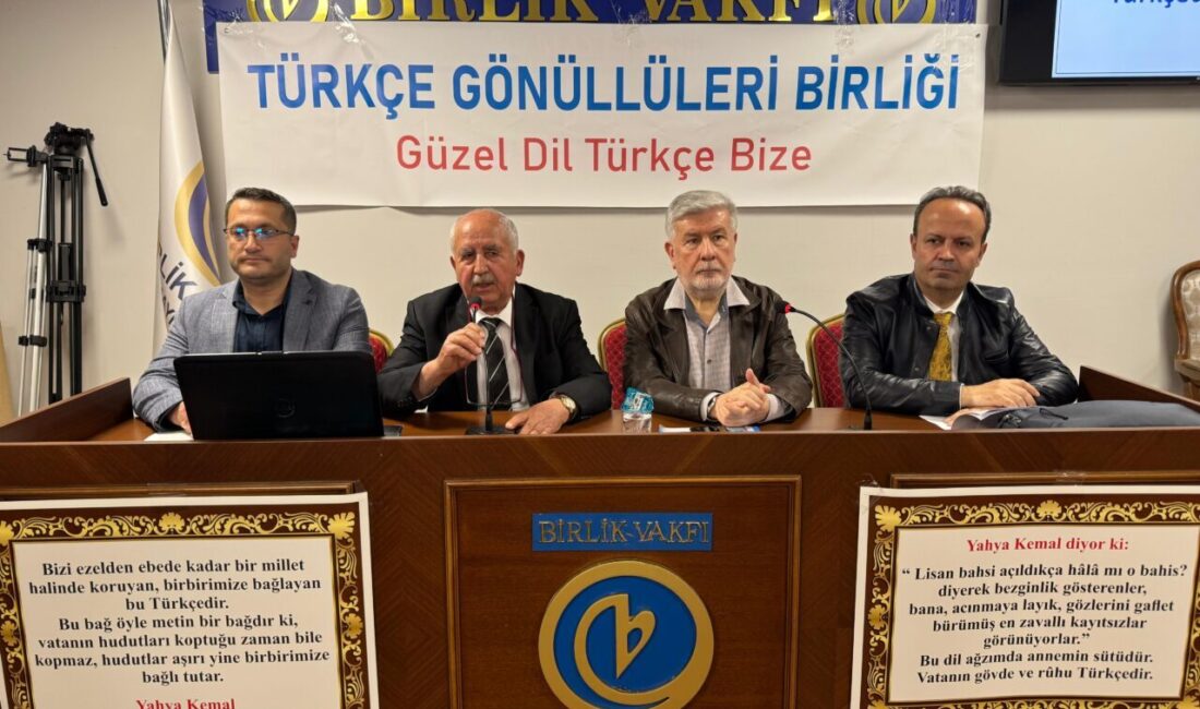 - Türkçe Gönüllüleri Birliği Genel Sekreteri Ramazan Bakkal:
- "Ne yazık