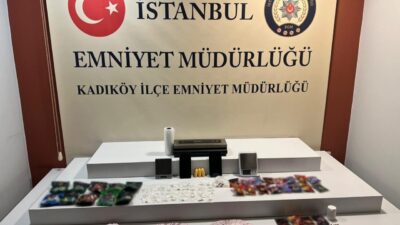 İSTANBUL (AA) – İstanbul’da polis denetiminde aracında uyuşturucu bulunan sürücü