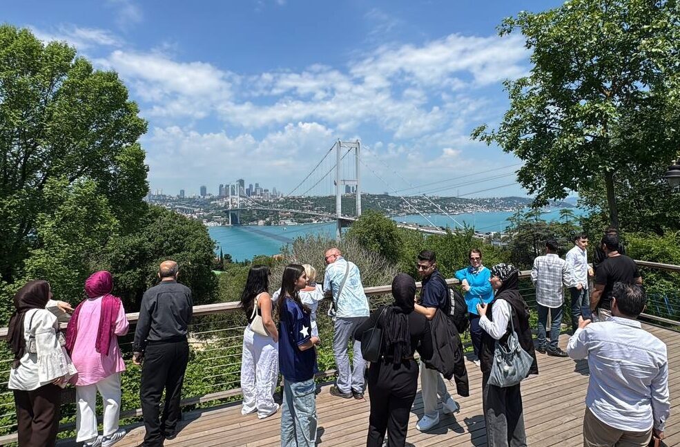 İSTANBUL (AA) – İstanbul'daki sahiller ve millet bahçeleri, Kurban Bayramı'nın