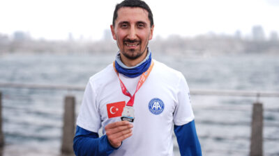 - Etkinlikte Anadolu Ajansı Spor Kulübü sporcuları da yarışırken, 10K