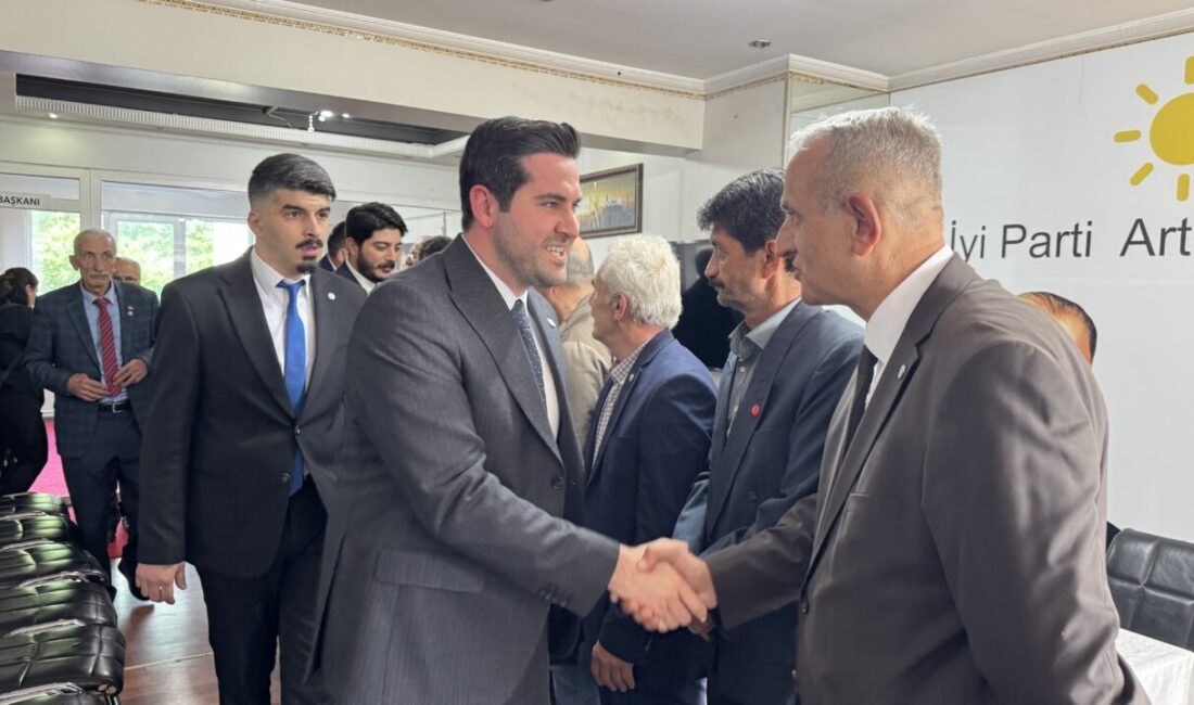 - "İYİ Parti başta Genel Başkanımız Müsavat Dervişoğlu olmak üzere,