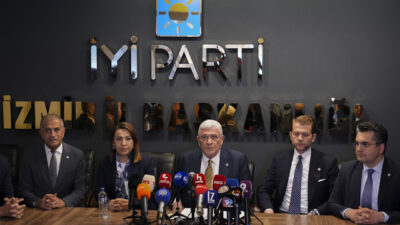 İZMİR (AA) – İYİ Parti Genel Başkanı Müsavat Dervişoğlu, "İzmir'in
