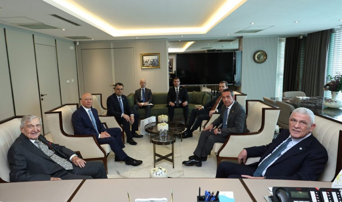 ANKARA (AA) – İYİ Parti Genel Başkanı Müsavat Dervişoğlu, Koç
