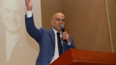 RİZE (AA) – İYİ Parti Grup Başkanvekili Turhan Çömez, Rize'de