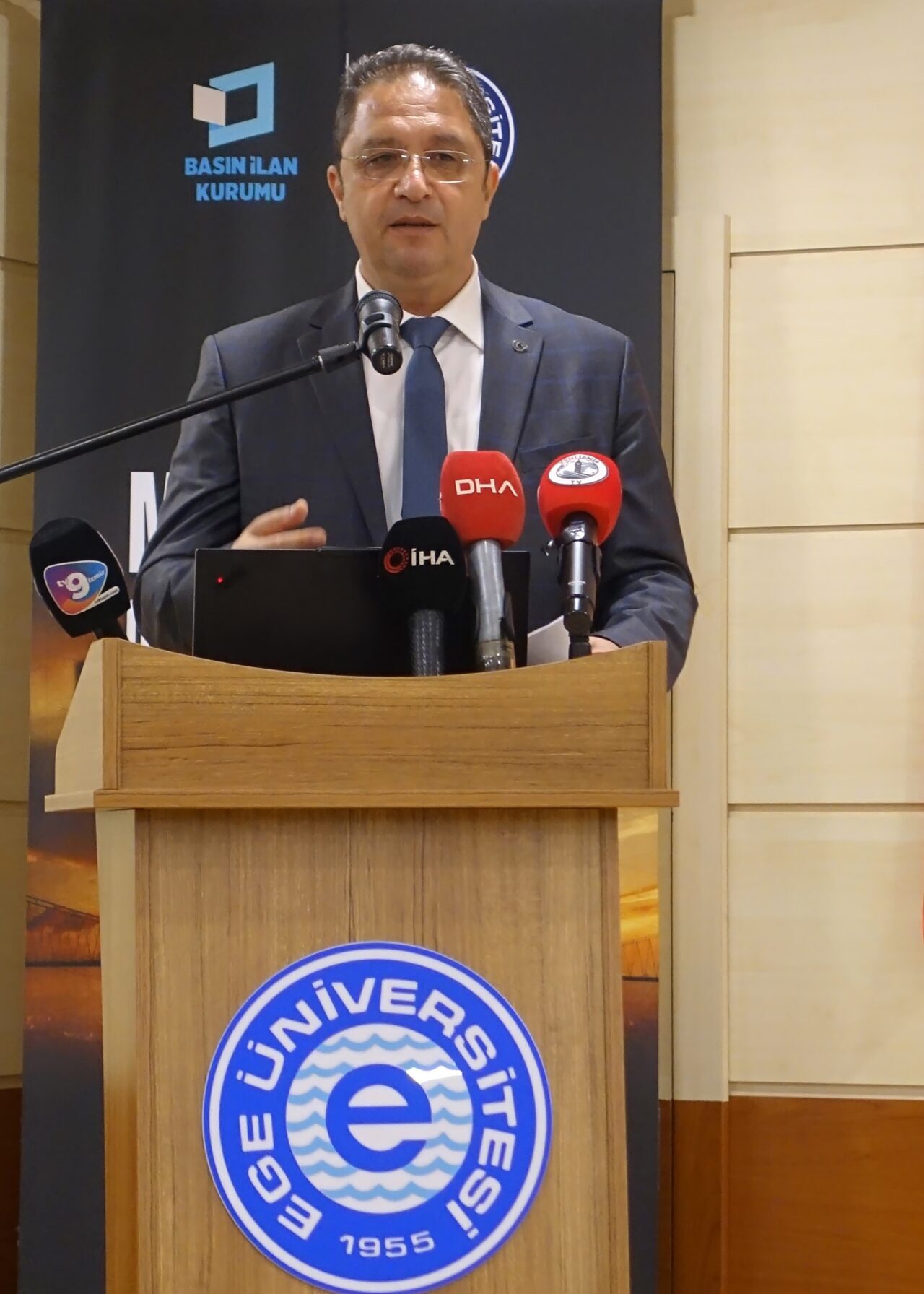 İZMİR (AA) – Basın İlan Kurumu (BİK) ve Ege Üniversitesi