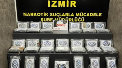 İZMİR (AA) – İzmir'in Karabağlar ve Karşıyaka ilçelerinde düzenlenen iki