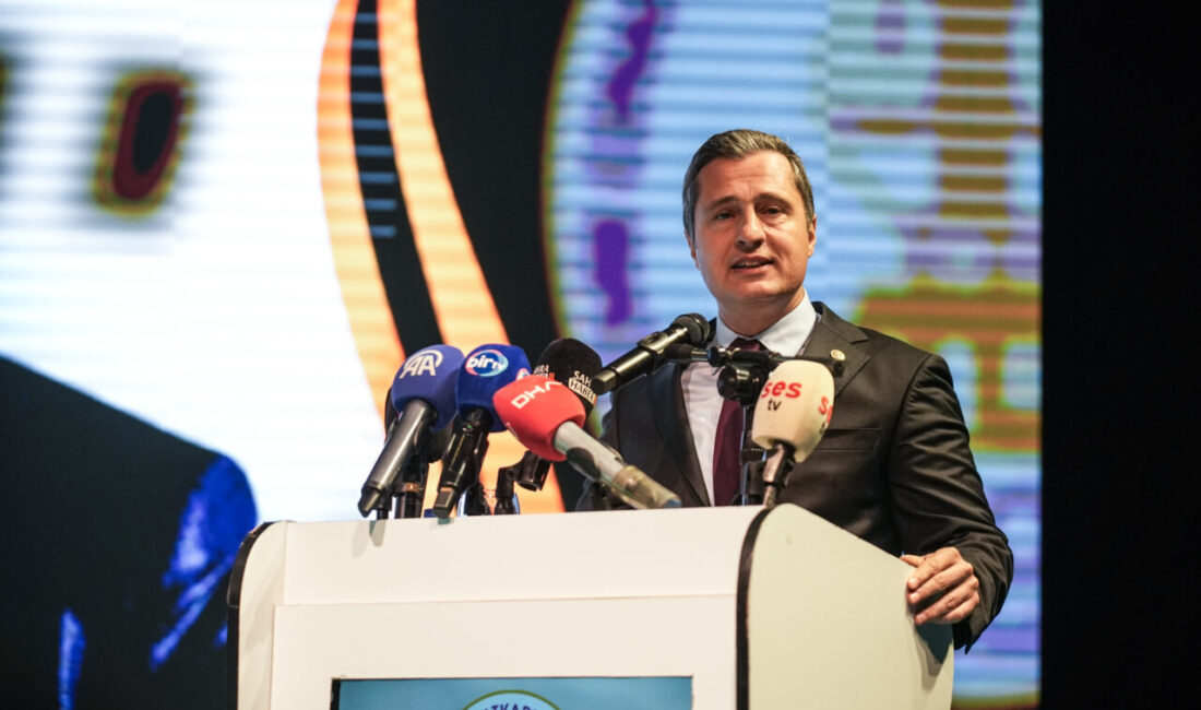 İZMİR (AA) – İzmir Esnaf ve Sanatkarlar Odaları Birliği'nin 27.