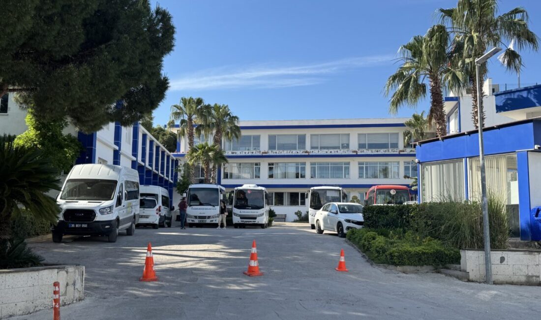 İZMİR (AA) – İzmir'in Güzelbahçe Belediyesi'ne yönelik "suç işlemek amacıyla