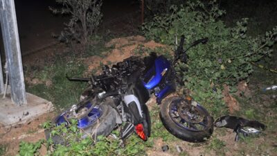 İZMİR (AA) – İzmir'in Ödemiş ilçesinde kamyonetle çarpışan motosikletin sürücüsü