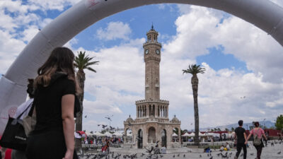 İZMİR (AA) – İzmir'de mesleki ve teknik eğitimin görünürlüğünü artırmak