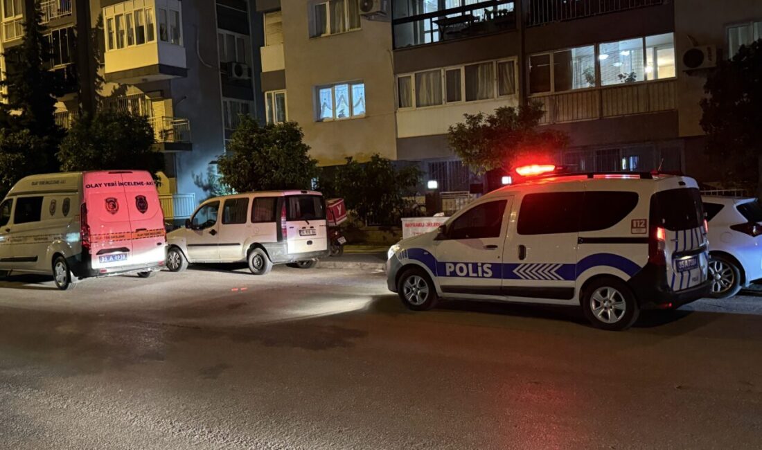 İZMİR (AA) – İzmir'in Bayraklı ilçesinde tartıştığı oğlunu bıçaklayarak öldüren