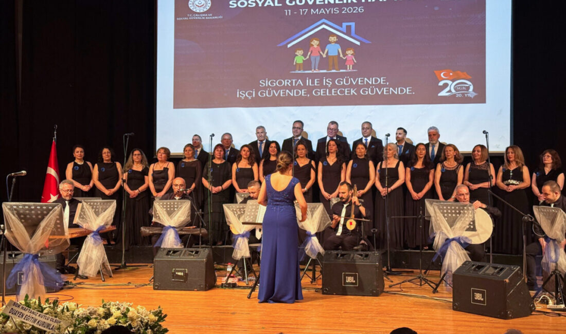 İZMİR (AA) – İzmir'de Sosyal Güvenlik Kurumu (SGK) Haftası kapsamında