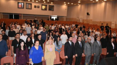 İZMİR (AA) – İzmir'de, Türk Dünyası Gençlik Vakfı bünyesinde faaliyet