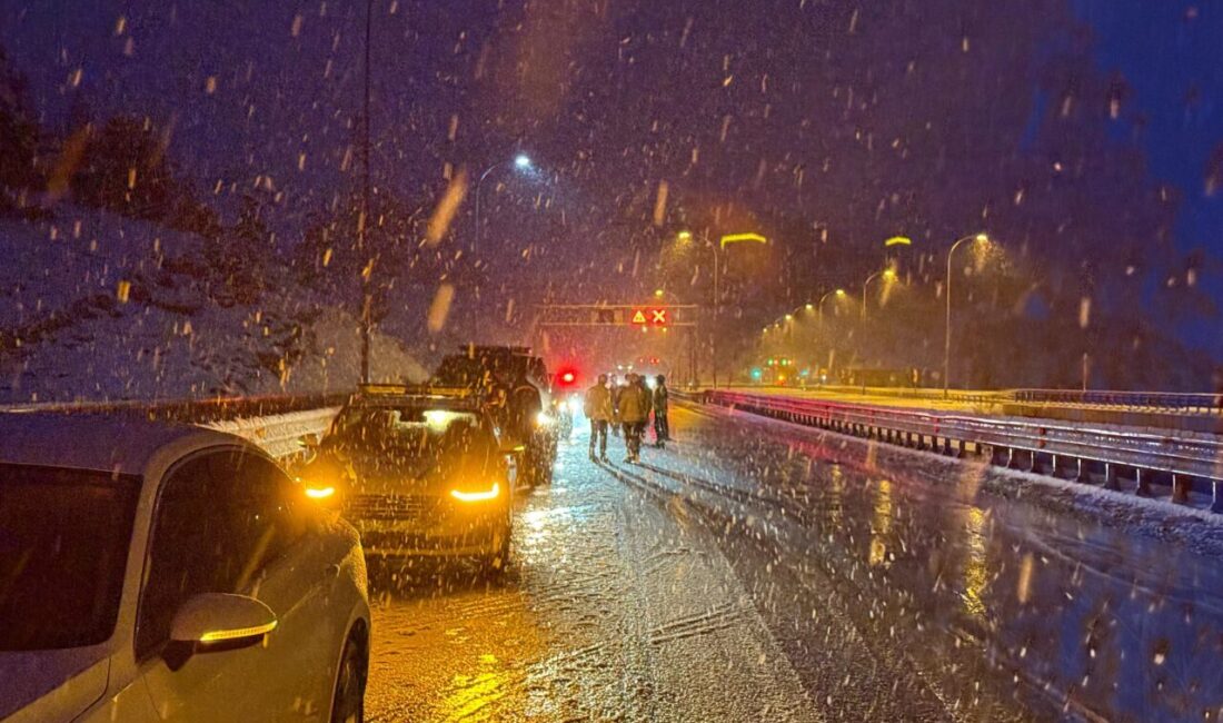 KAHRAMANMARAŞ (AA) – Kahramanmaraş'ın yüksek kesimlerinde kar etkili oluyor. Kent