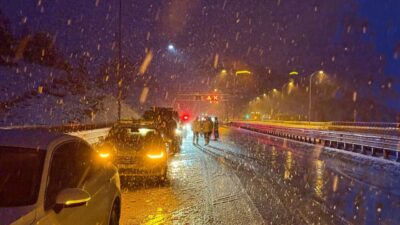 KAHRAMANMARAŞ (AA) – Kahramanmaraş'ın yüksek kesimlerinde kar etkili oluyor. Kent
