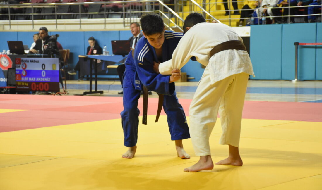 - Etkinlikler kapsamında Spor Toto Minikler Türkiye Judo Şampiyonası başladı