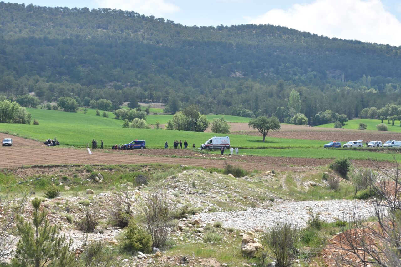 KARAMAN (AA) – Karaman'ın merkeze bağlı Seyithasan köyünde çıkan silahlı