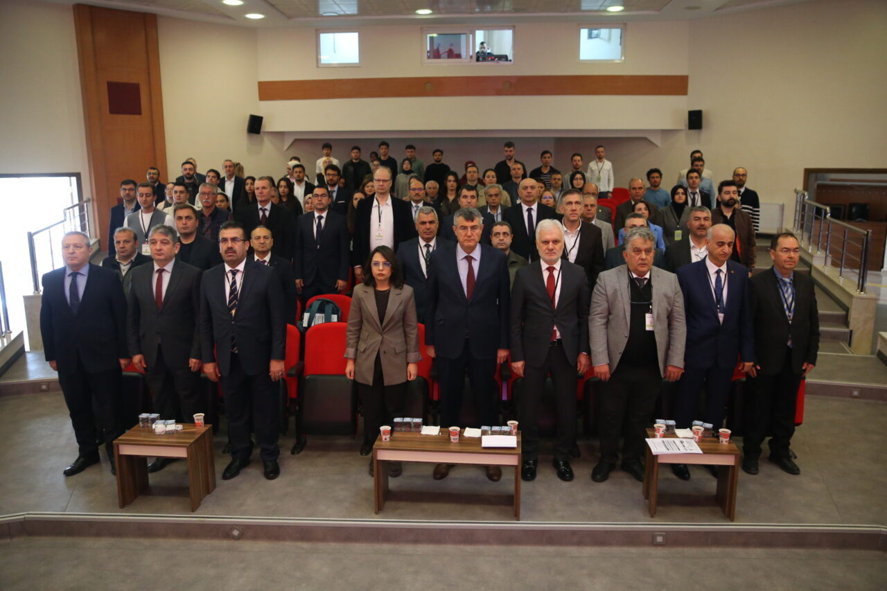 KASTAMONU (AA) – Kastamonu Üniversitesi ev sahipliğinde düzenlenen 5. Uluslararası