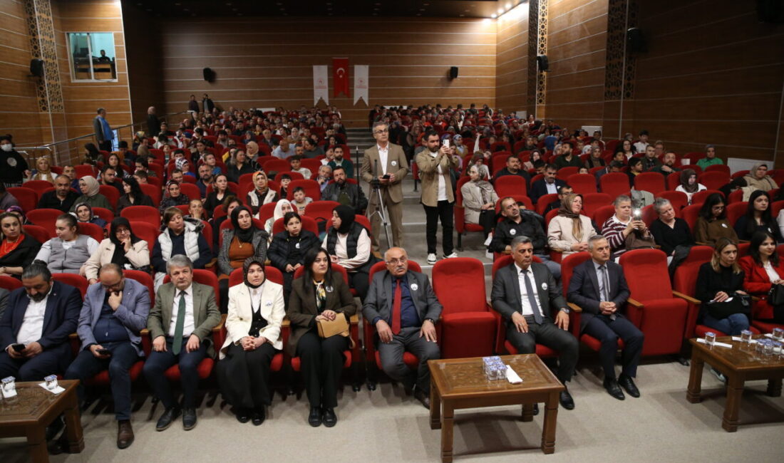 KASTAMONU (AA) – Kastamonu'da Engelliler Haftası kapsamında özel gereksinimli öğrenciler,