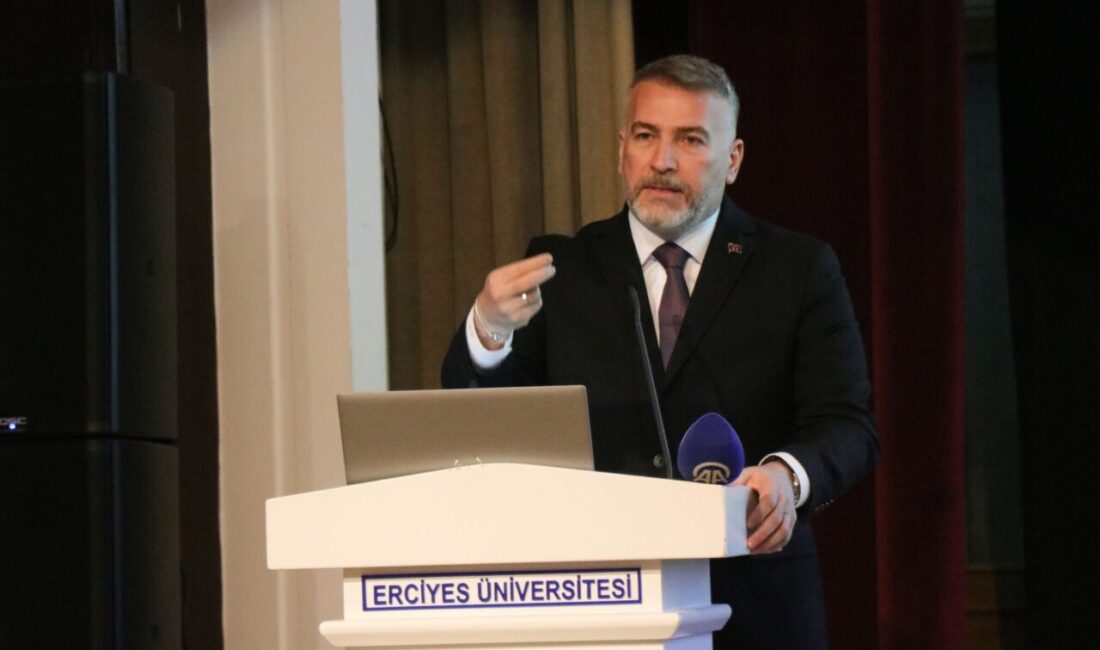 - Milli Eğitim Bakan Yardımcısı Cihad Demirli:
- "PISA'da 2003-2022 yılları