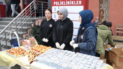 KAYSERİ (AA) – Kayseri’de lise öğrencileri, “Bir Yudum Su Projesi”
