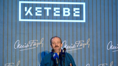 - Şair ve yazar Necip Fazıl Kısakürek'in bütün eserlerinin Ketebe