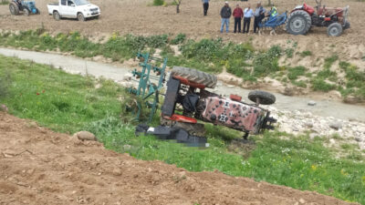 KİLİS (AA) – Kilis'te devrilen traktörün sürücüsü hayatını kaybetti. Beşenli
