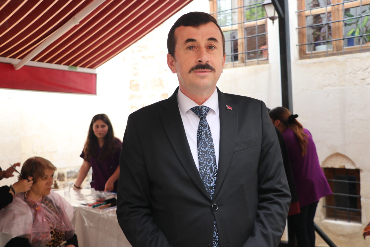 KİLİS (AA) – Kilis'te meslek lisesi öğrencileri, "Maarifin Kalbinde Marifetli