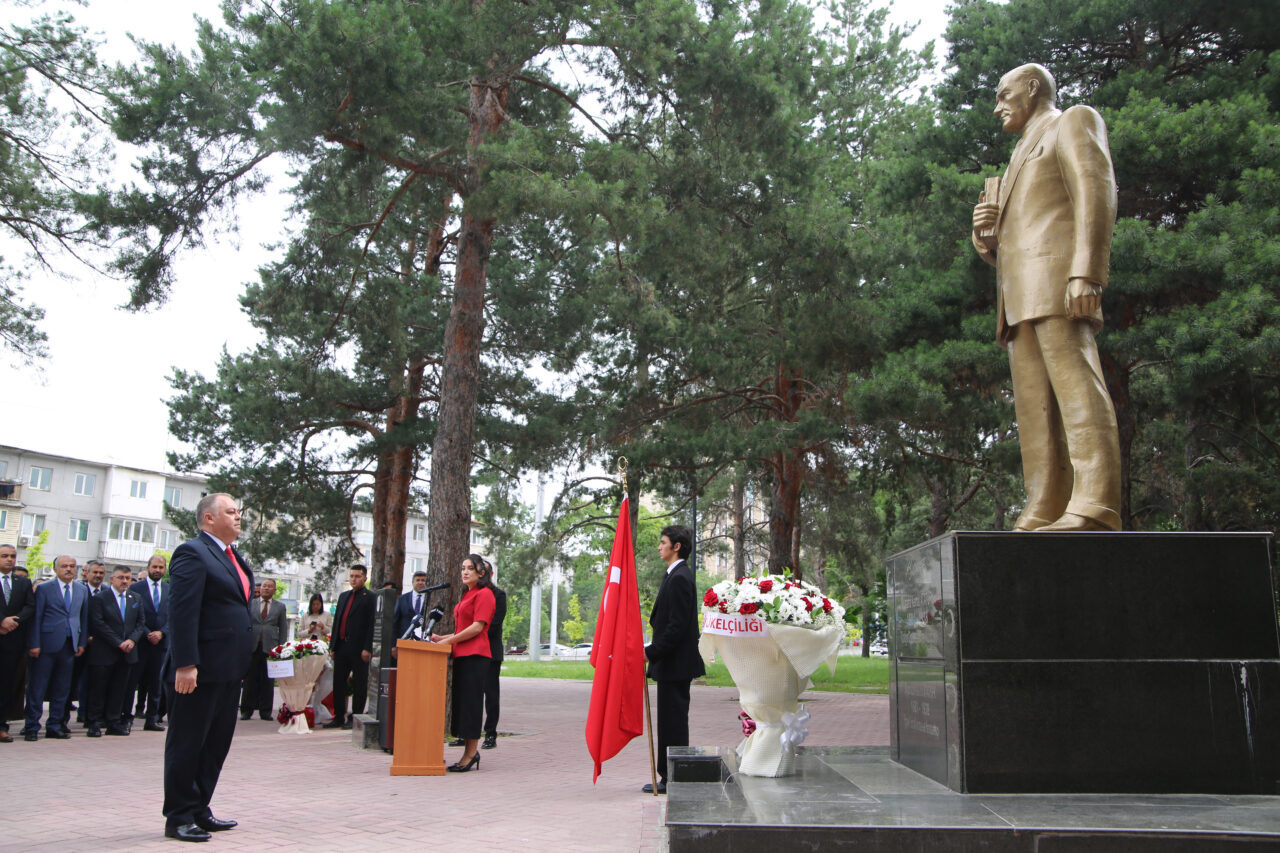 BİŞKEK (AA) – Türkiye'nin Bişkek Büyükelçiliği, 19 Mayıs Atatürk'ü Anma,