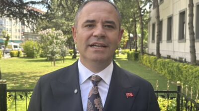 - Kırklareli Belediye Başkanı Derya Bulut:
- "Ben kızlarımızın Süper Lig'e