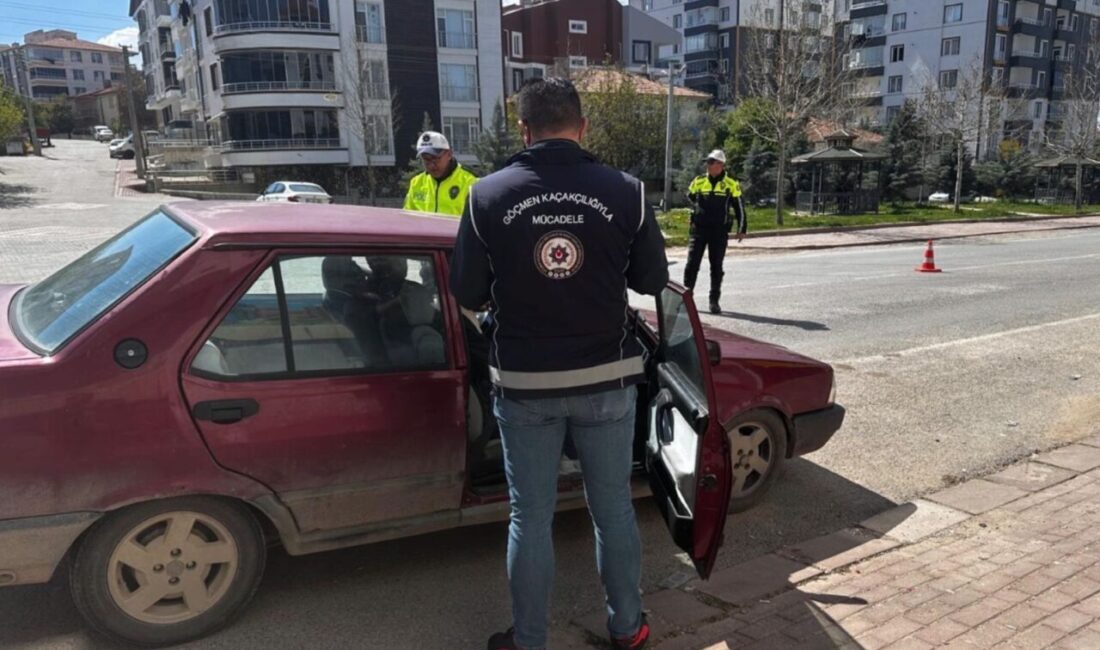 KIRŞEHİR (AA) – Kırşehir'de yasa dışı yollardan yurda giren 30