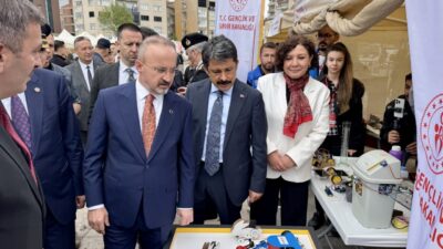 - İçişleri Bakan Yardımcısı Bülent Turan:
- "20 sene önce bu