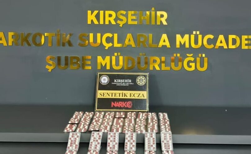 KIRŞEHİR (AA) – Kırşehir'de uyuşturucu operasyonunda gözaltına alınan 1 şüpheli