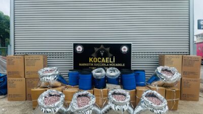 KOCAELİ (AA) – Kocaeli'de 1 ton 80 kilogram uyuşturucu ham