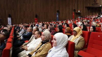 - Malezya Dışişleri Bakanı Özel Danışmanı Abdurrezzak Ahmed:
- "İslamofobi ile