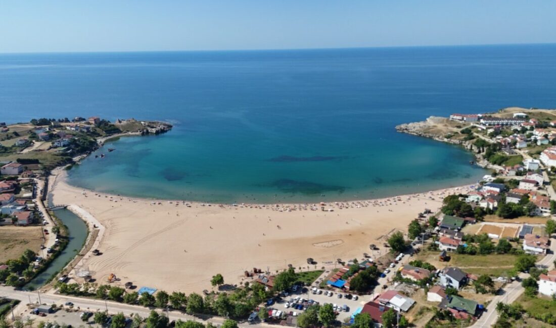 KOCAELİ (AA) – Kocaeli'nin Karamürsel ve Kandıra ilçelerindeki 9 plajda