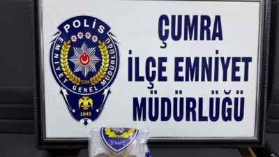 KONYA (AA) – Konya'nın Çumra ilçesinde, iki dükkandan altın bilezik