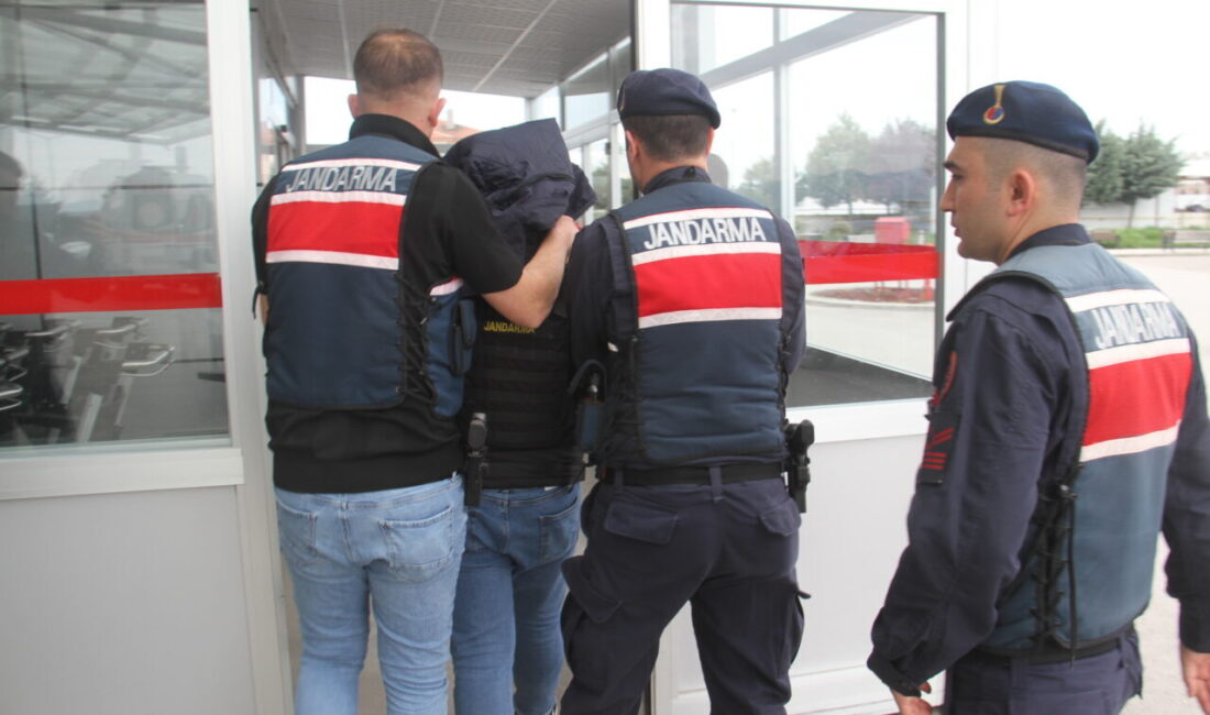 KONYA (AA) – Konya'nın Beyşehir ilçesinde bir kişinin silahla vurularak