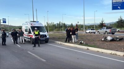 KONYA (AA) – Konya'nın Seydişehir ilçesinde meydana gelen motosiklet kazasında