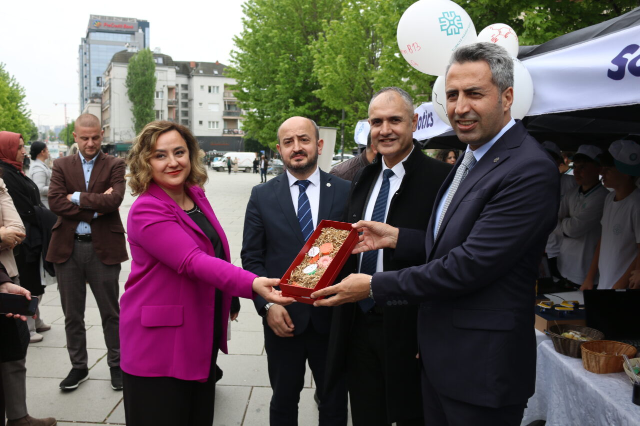 PRİŞTİNE (AA) – Türkiye Maarif Vakfına (TMV) bağlı Kosova Uluslararası