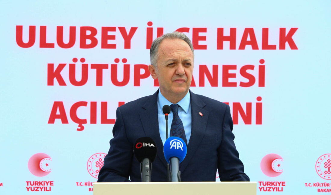 - "1300'ü aşkın halk kütüphanesini 39 milyon kullanıcıyla buluşturuyoruz. Son