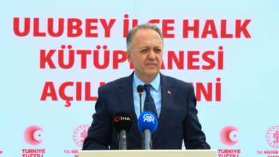 - "1300'ü aşkın halk kütüphanesini 39 milyon kullanıcıyla buluşturuyoruz. Son