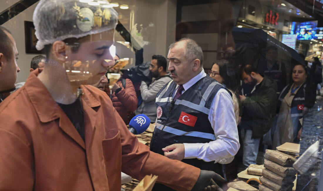 - İstanbul Ticaret İl Müdürü İsmail Menteşe:
- "Ürünün fahiş fiyatlı