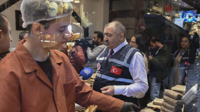 - İstanbul Ticaret İl Müdürü İsmail Menteşe:
- "Ürünün fahiş fiyatlı