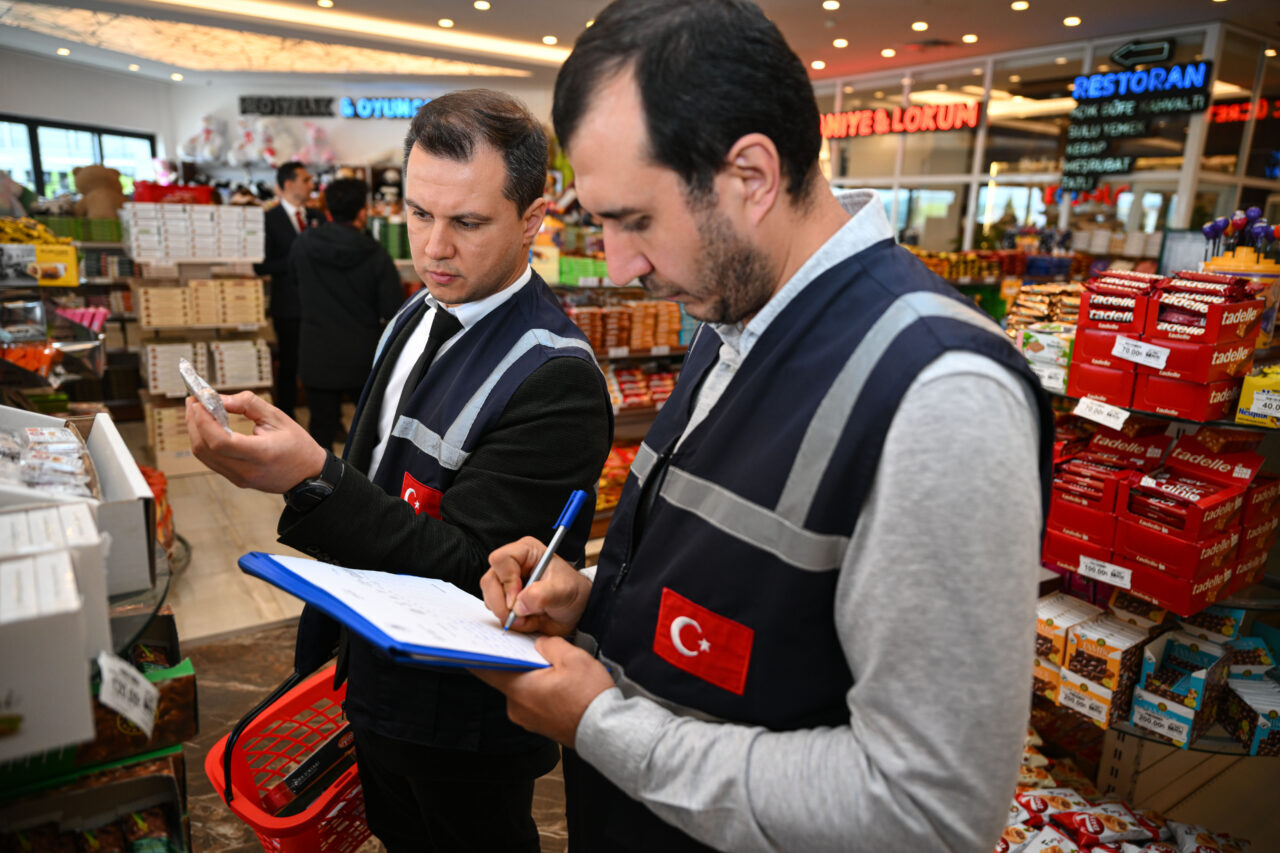 ANKARA (AA) – Ticaret Bakanlığı ekipleri, Ankara'da Kurban Bayramı öncesinde