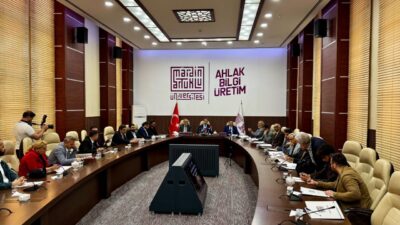 - Mardin Artuklu Üniversitesi Rektörü Prof. Dr. İbrahim Özcoşar:
- "Ahmedi