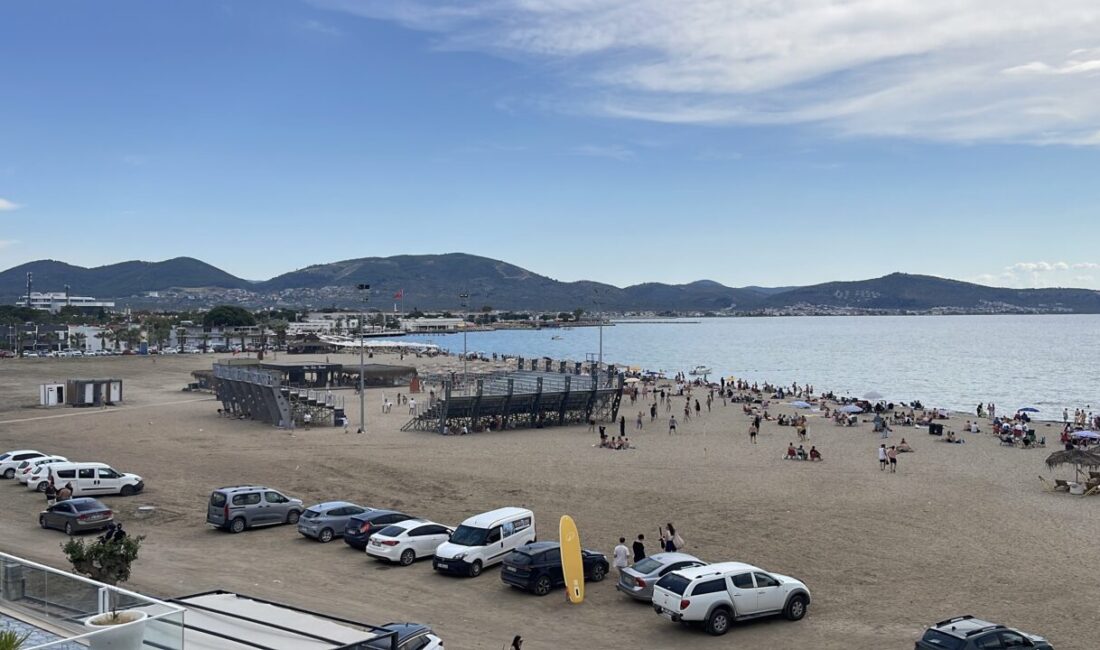 BALIKESİR (AA) – Kurban Bayramı tatili dolayısıyla Balıkesir'in Ayvalık, Burhaniye,