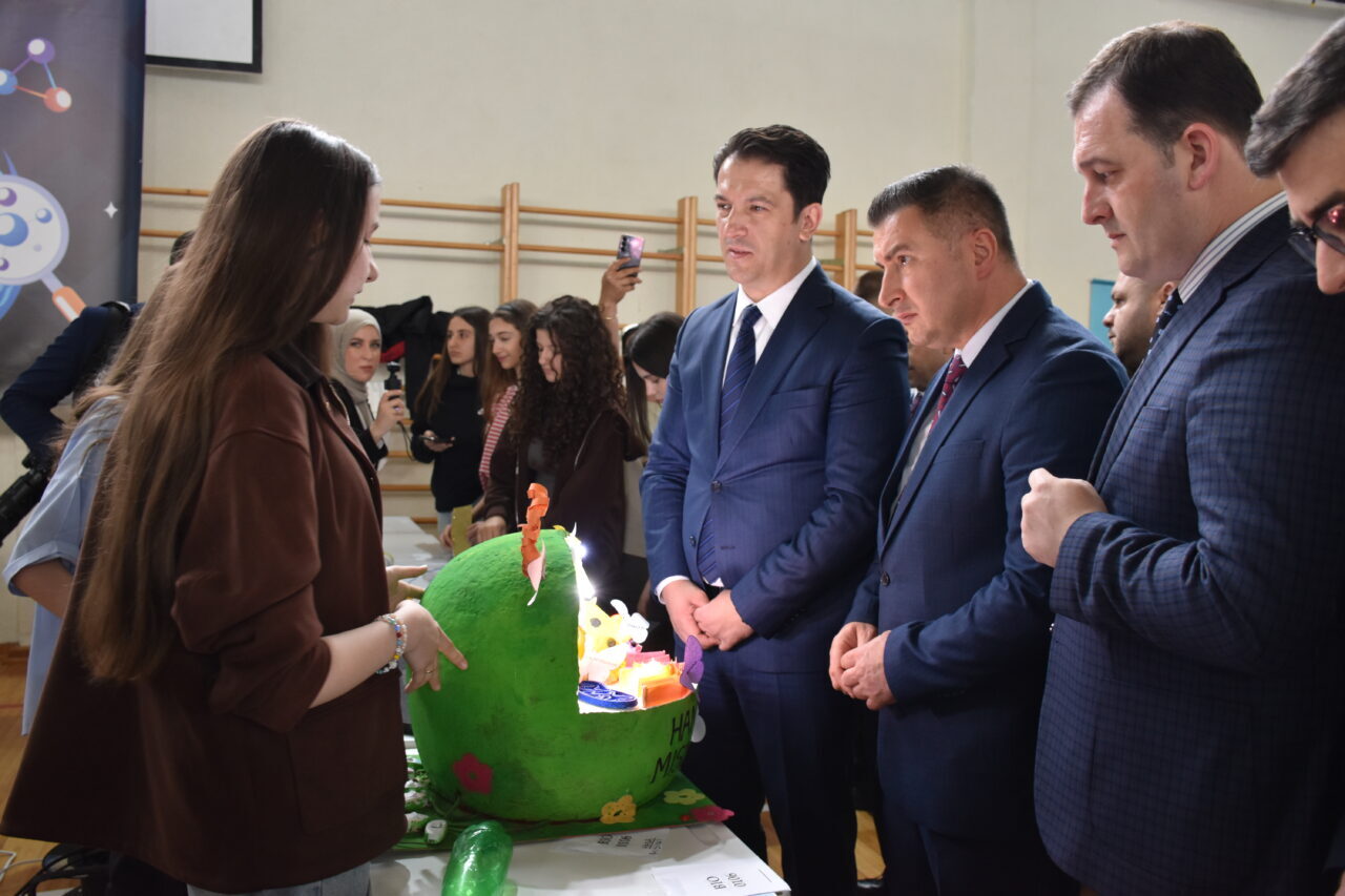 ÜSKÜP (AA) – Türkiye Maarif Vakfına (TMV) bağlı Kuzey Makedonya